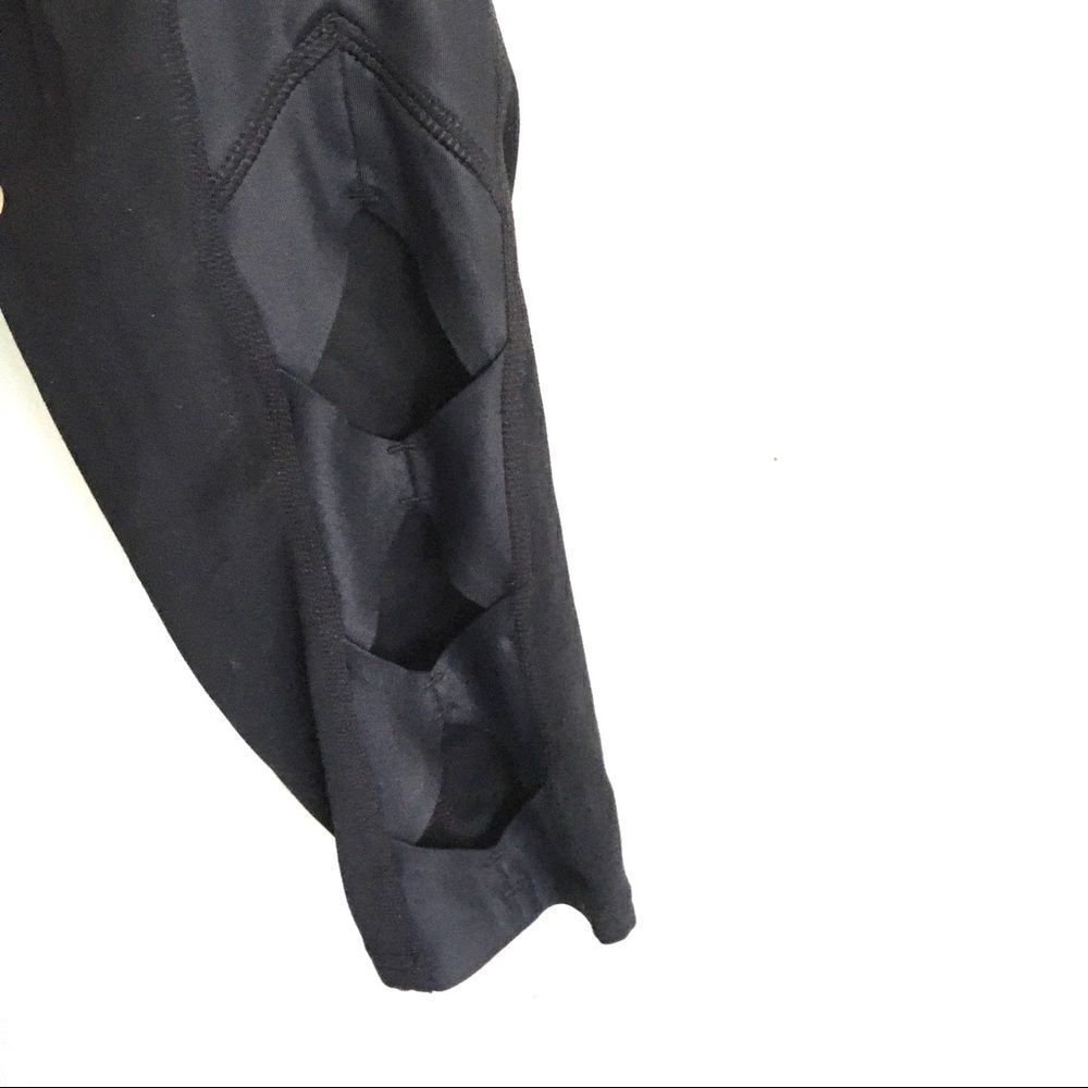 Athleta Cobra Tight High Rise Cut Out Leggings Black XS - Picture 7 of 7